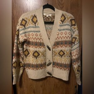 2nd button is starting to come off, still intact just needs a few sowing.